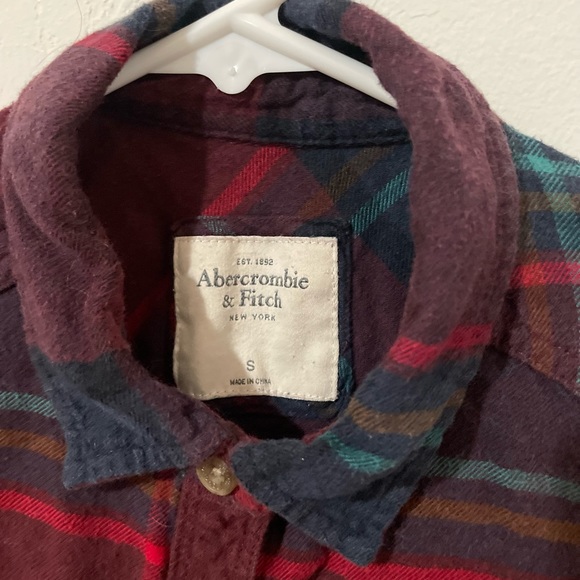 Abercrombie & Fitch women’s flannel small - Picture 2 of 2